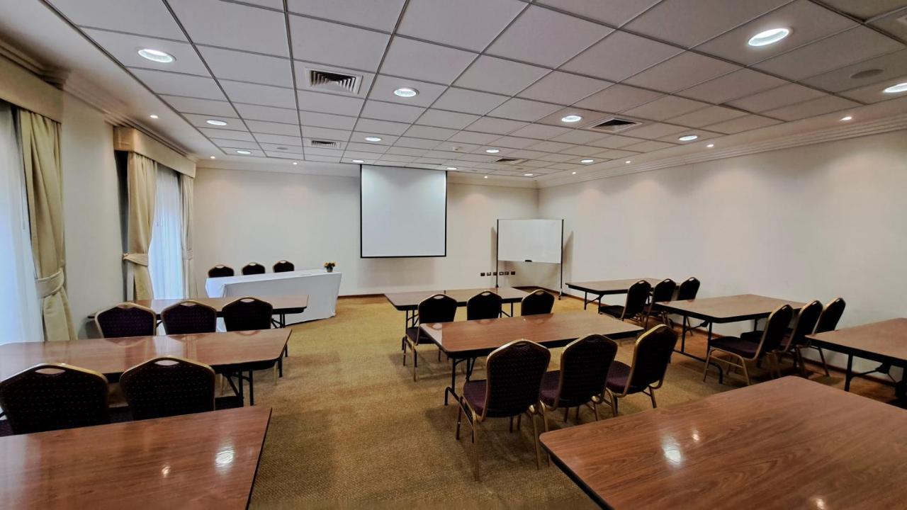 Hotel Diego De Almagro Copiapo Bagian luar foto